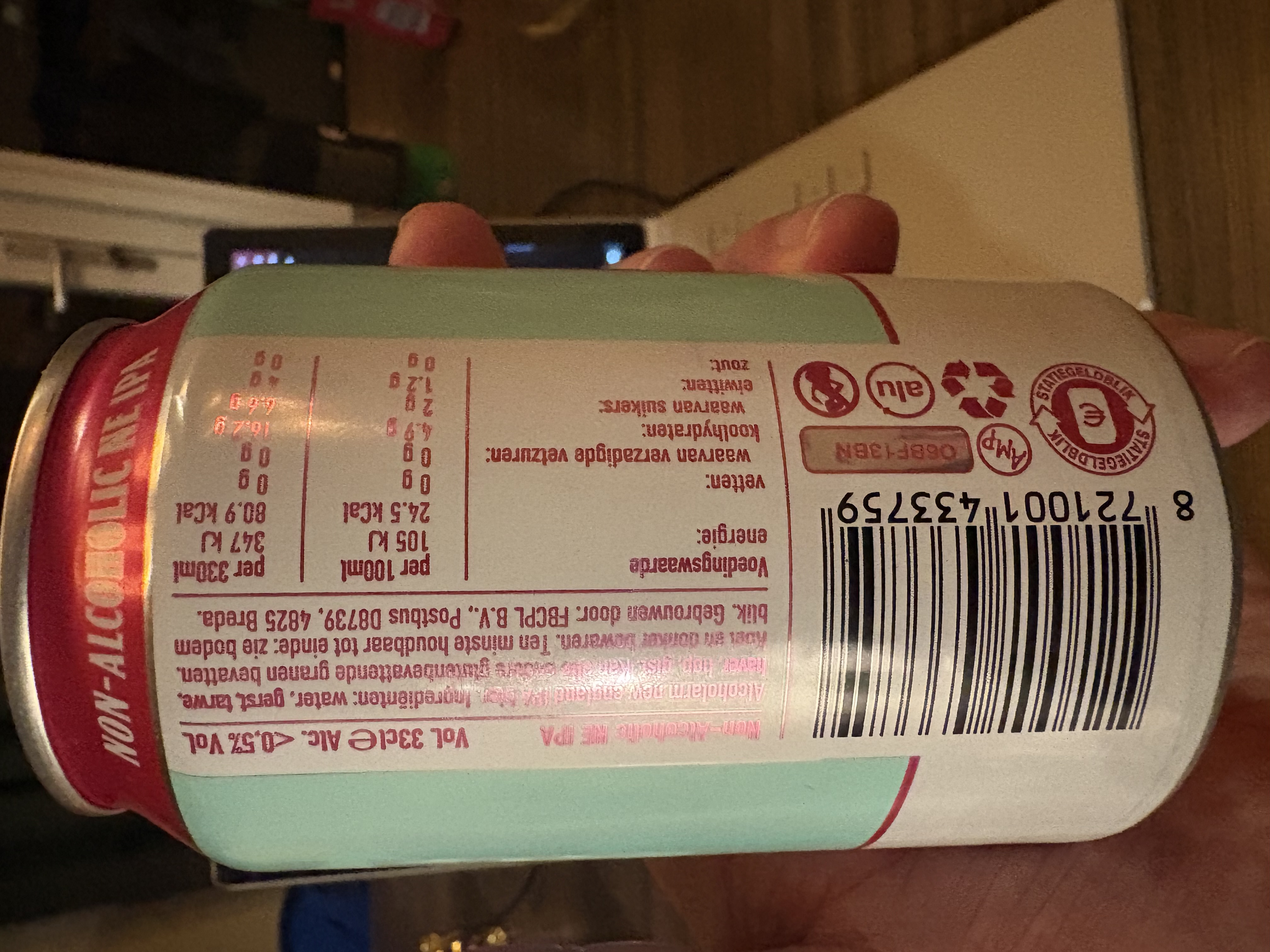Easy Street NE IPA: Etikett mit 330 ml, weniger als 0,5 % vol. und Brauer FBCPL B.V.