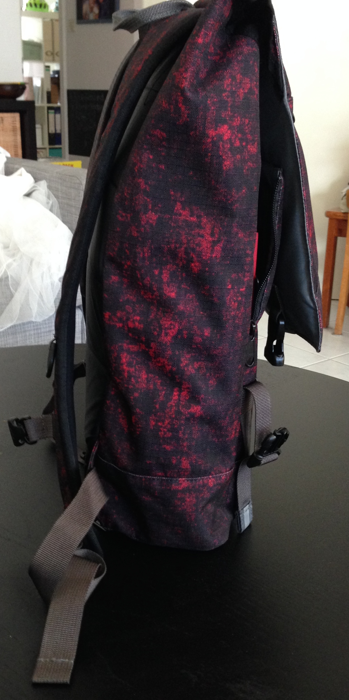 dakine pulse 18l